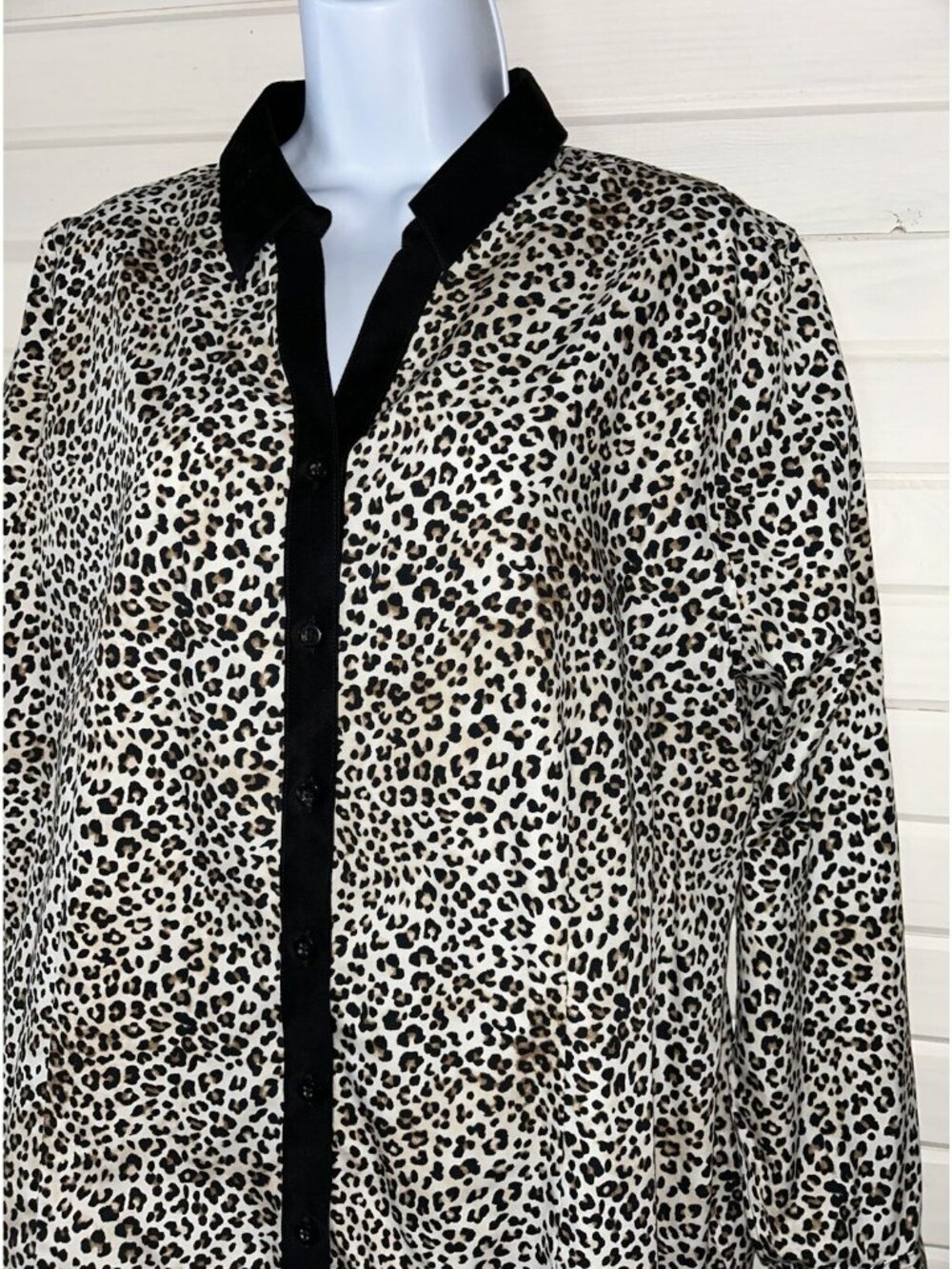 Chicos Sz 3 (XL) No Iron Cotton Caroline Shirt Tunic Brown Black Leopard EUC